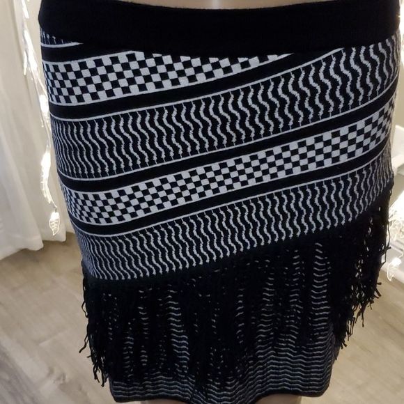 Romeo & Juliet Couture Ladies' Skirt Pencil, Black and White, Size Large NWT-NEW - Picture 2 of 11